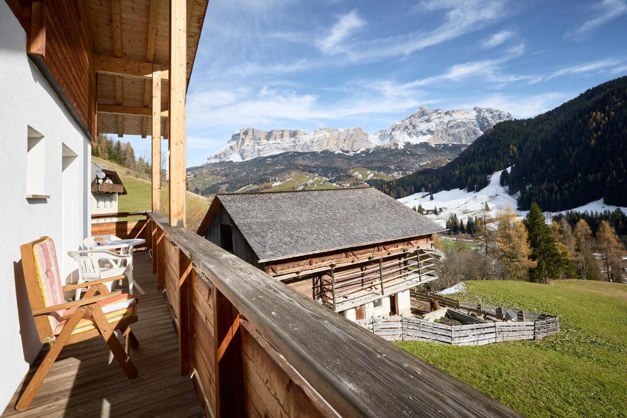 Ciasa Col Cuch Appartement La Villa  Buitenkant foto